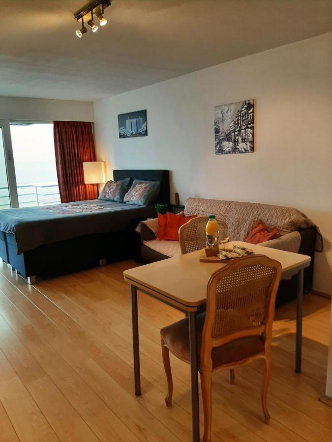 Studionusi Blankenberge Luaran gambar