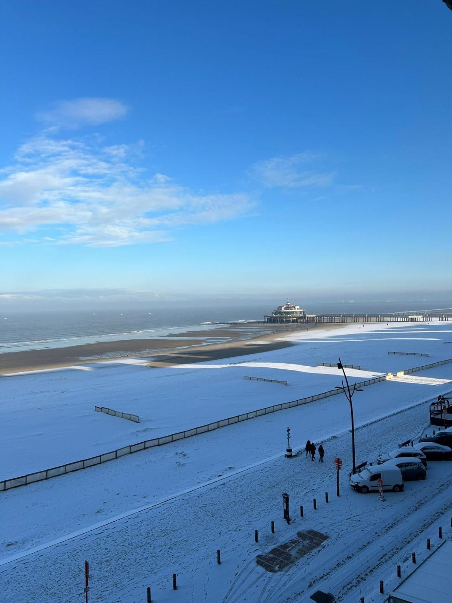 Studionusi Blankenberge Luaran gambar
